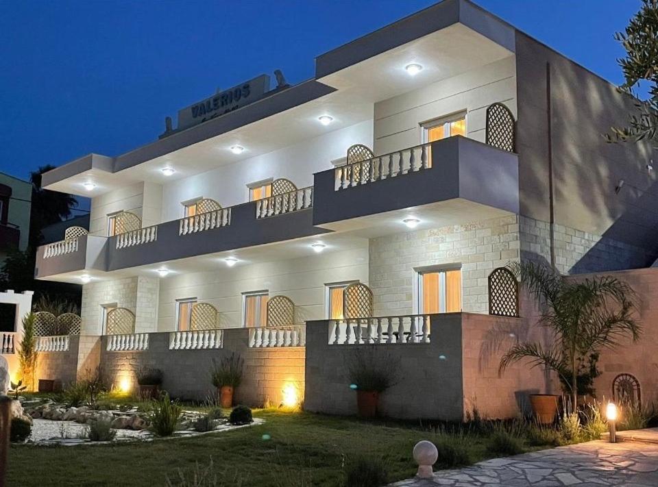 Hotel Valerios Kriopigi Ngoại thất bức ảnh