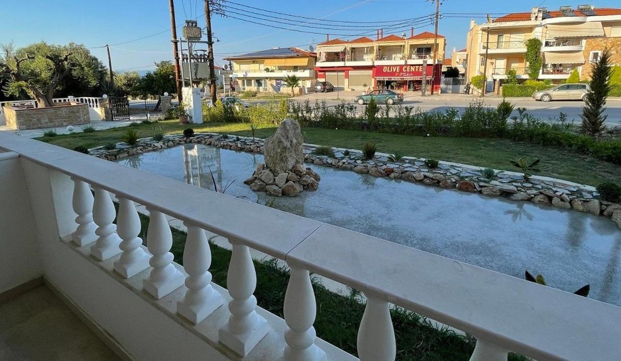 Hotel Valerios Kriopigi Ngoại thất bức ảnh