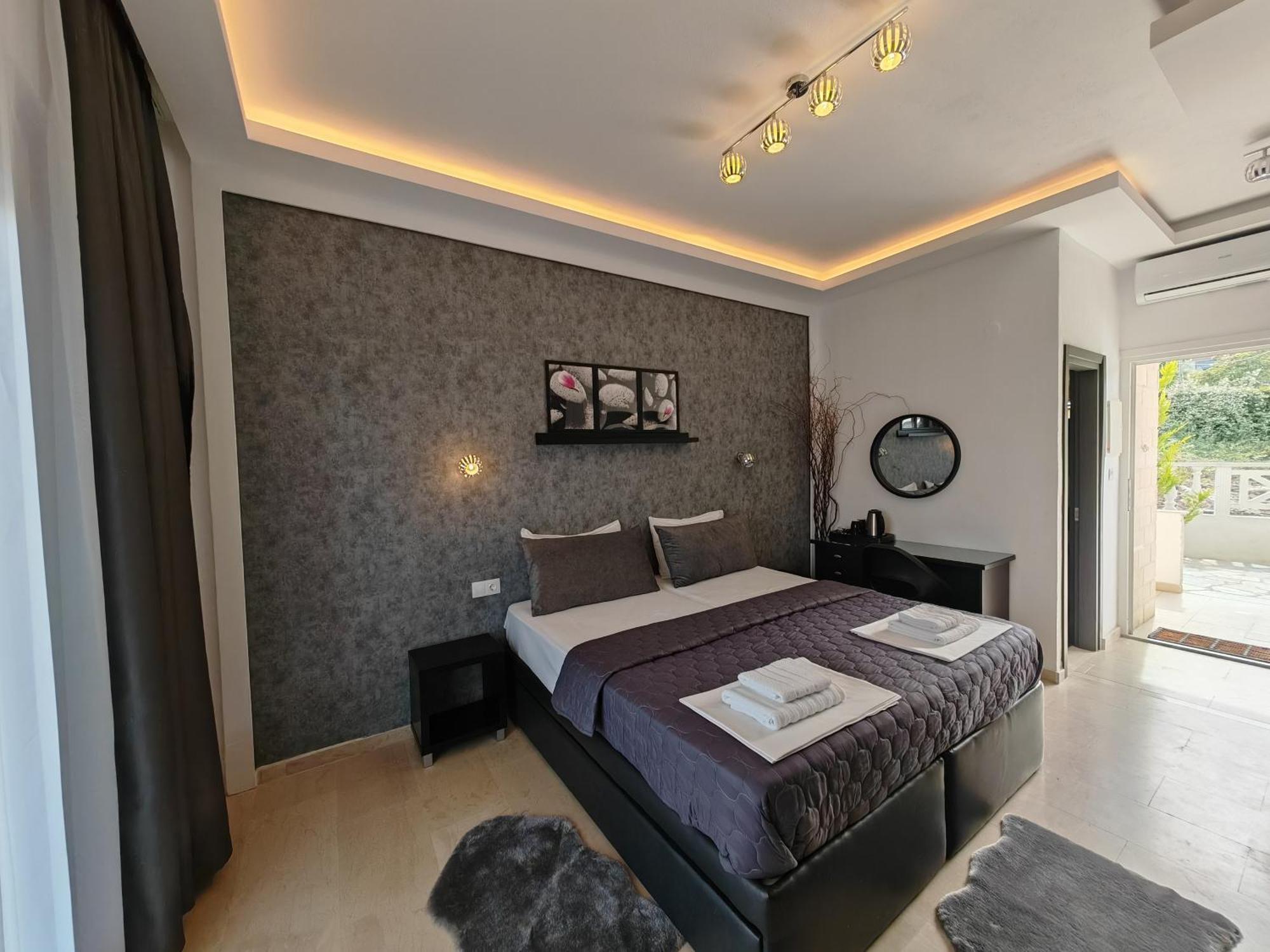 Hotel Valerios Kriopigi Ngoại thất bức ảnh
