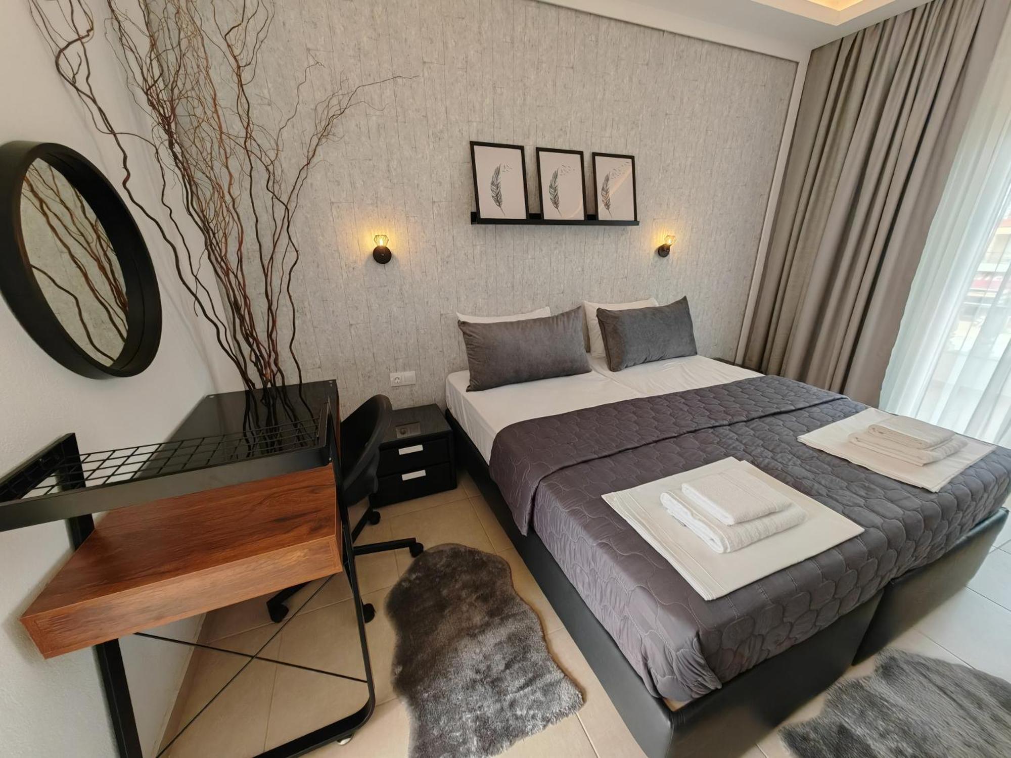 Hotel Valerios Kriopigi Ngoại thất bức ảnh