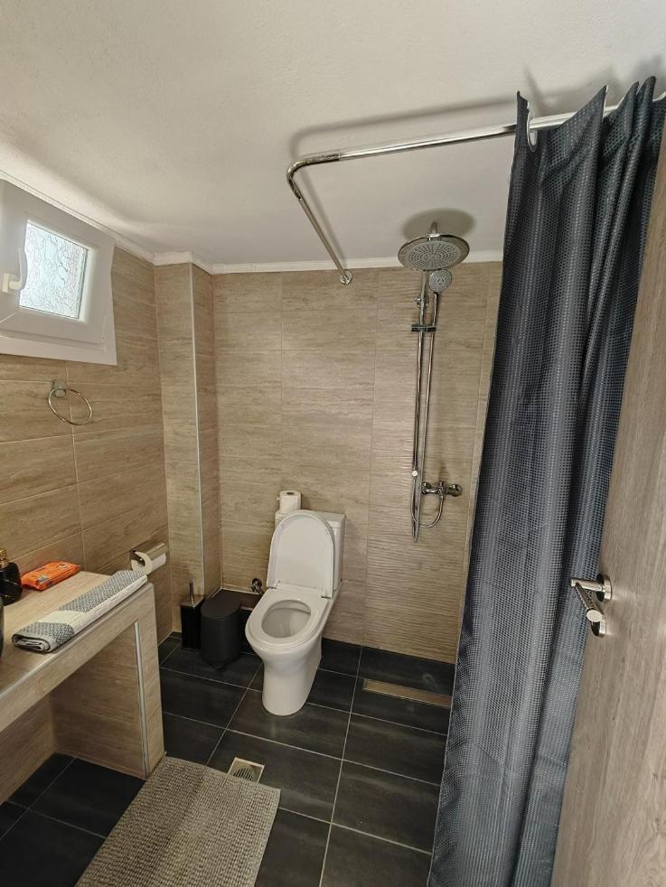 Hotel Valerios Kriopigi Ngoại thất bức ảnh
